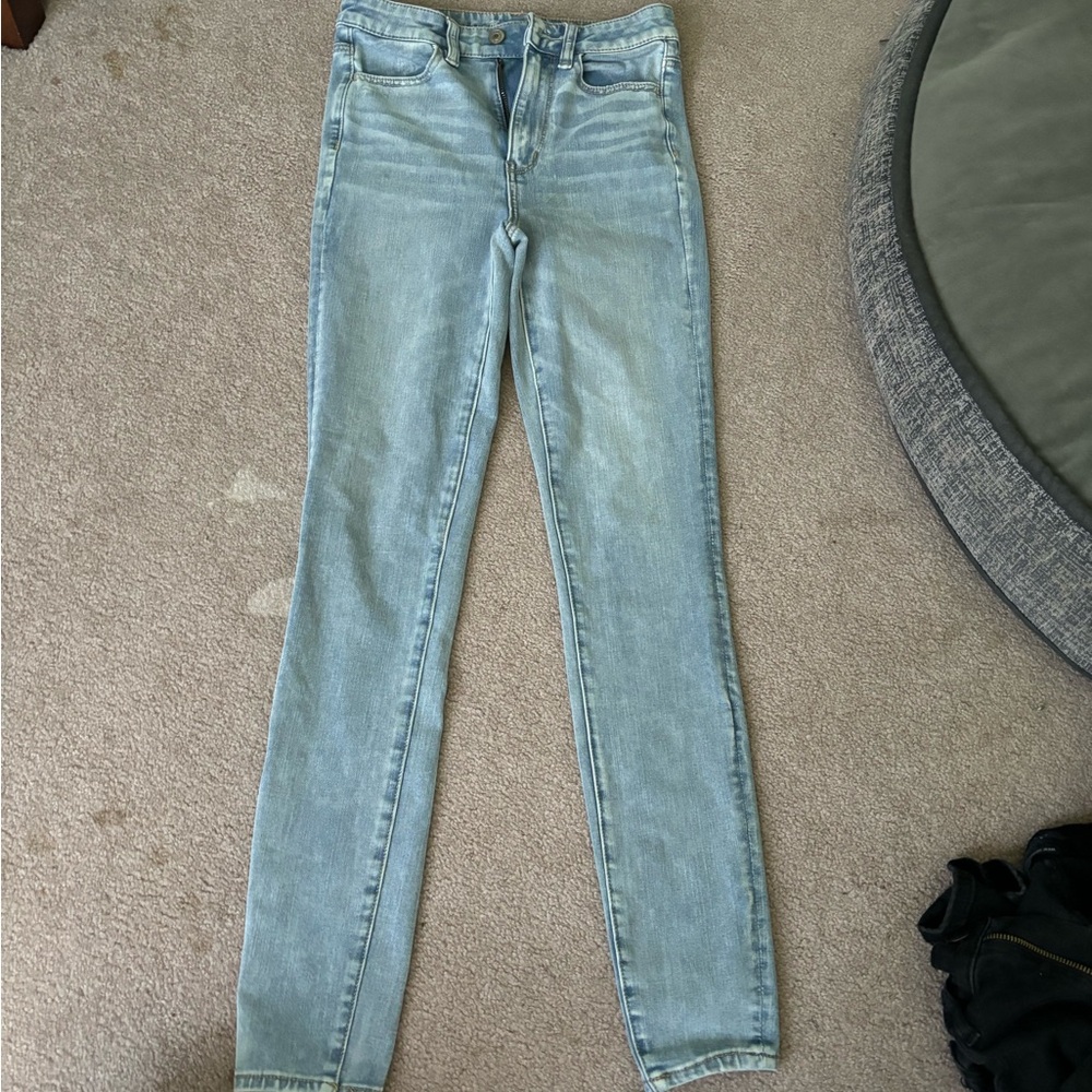 American Eagle no ripped jeans size 2 long